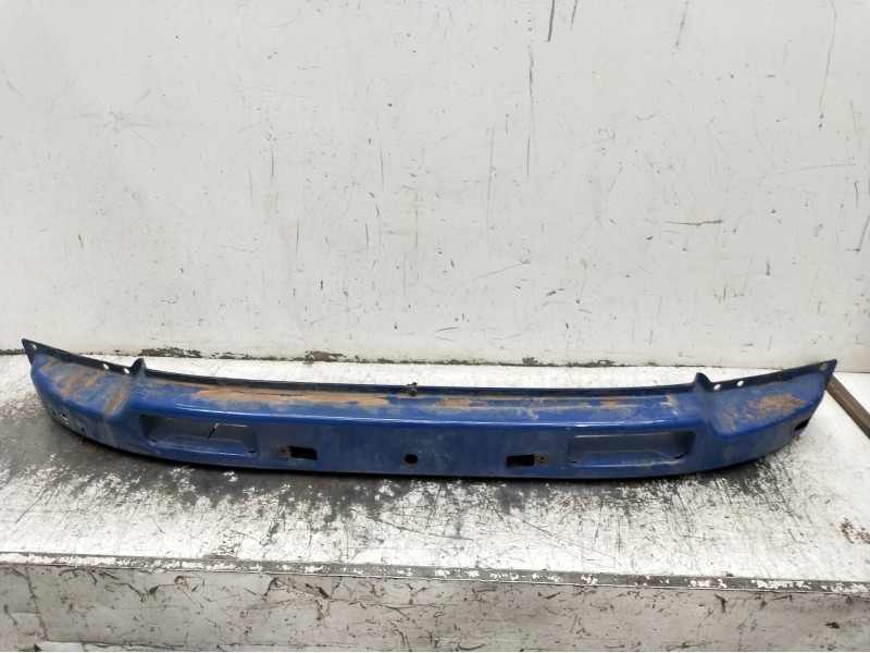 Recambio de refuerzo paragolpes delantero para mercedes-benz vito (w638) combi referencia OEM IAM   