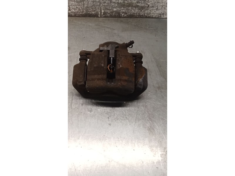 Recambio de pinza freno delantera derecha para mercedes-benz clase c (w203) c 220 cdi (203.006) referencia OEM IAM  LUCAS 00