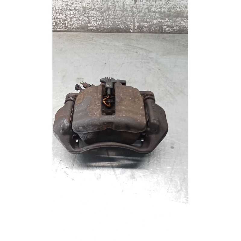 Recambio de pinza freno delantera izquierda para mercedes-benz clase c (w203) c 220 cdi (203.006) referencia OEM IAM  LUCAS 00