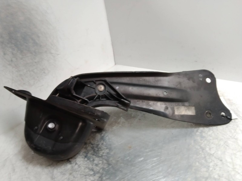 Recambio de brazo suspension inferior trasero izquierdo para seat leon (1p1) 2.0 tdi referencia OEM IAM   