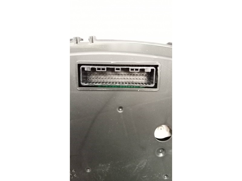 Recambio de cuadro instrumentos para ssangyong tivoli 1.6 turbodiesel cat referencia OEM IAM 8021035100  