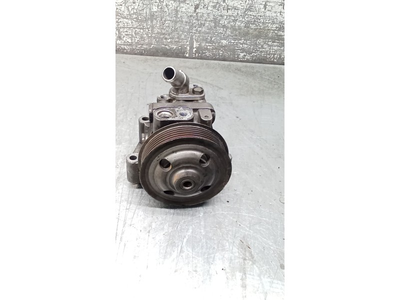 Recambio de bomba direccion para jaguar xj luxury referencia OEM IAM   09