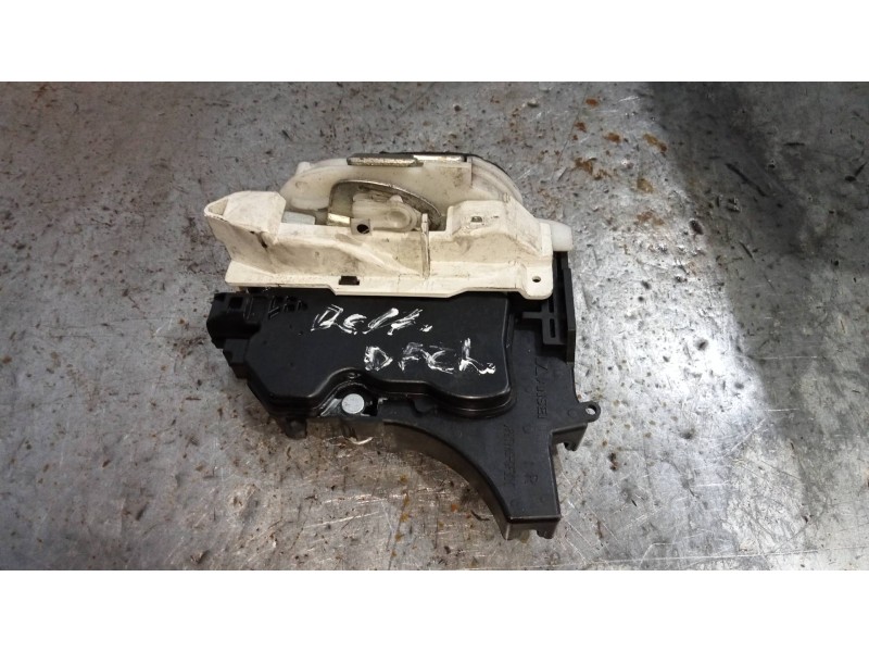 Recambio de motor cierre centralizado delantero derecho para citroen c-crosser 2.2 hdi fap cat referencia OEM IAM   