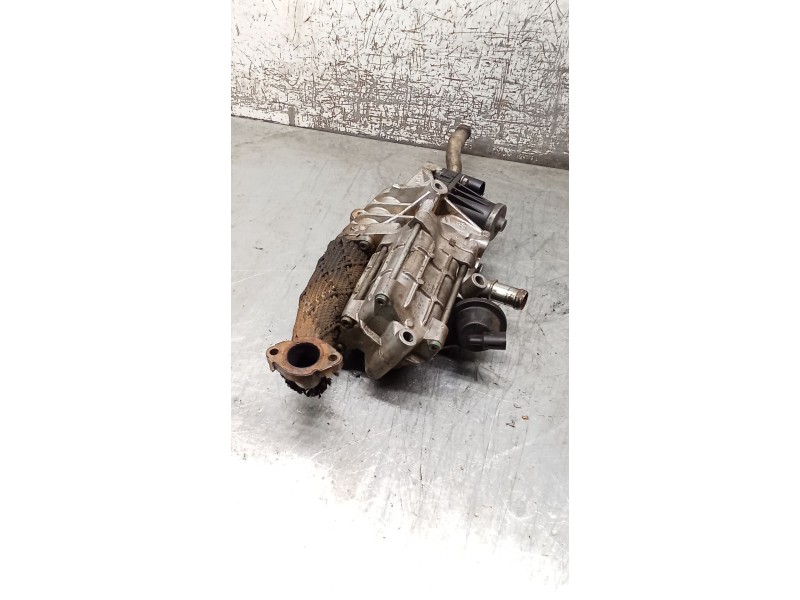 Recambio de enfriador egr para jaguar xj luxury referencia OEM IAM 9X2Q9U438DA 701881050 09