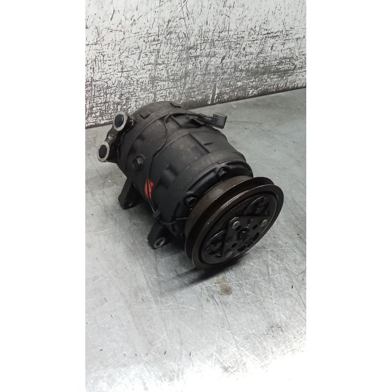 Recambio de compresor aire acondicionado para nissan serena (c23) 2.3 d referencia OEM IAM 926008C810 7761145010 92