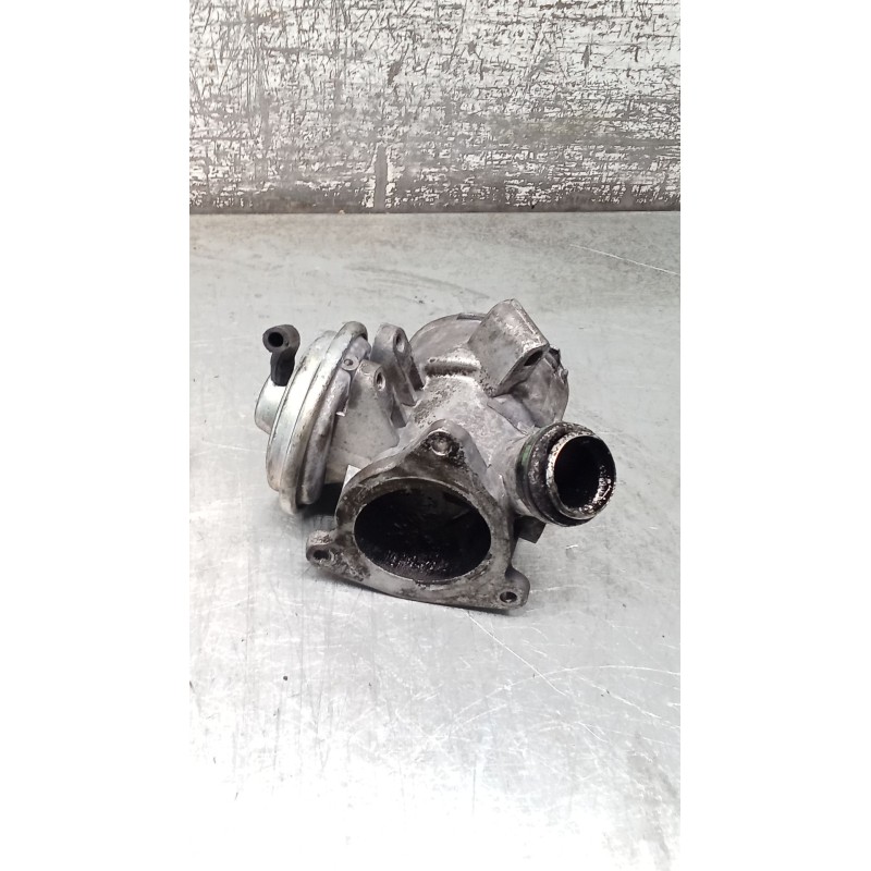 Recambio de valvula egr para mercedes-benz clase c (w203) c 220 cdi (203.006) referencia OEM IAM   00