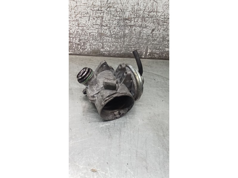 Recambio de valvula egr para mercedes-benz clase c (w203) c 220 cdi (203.006) referencia OEM IAM   00