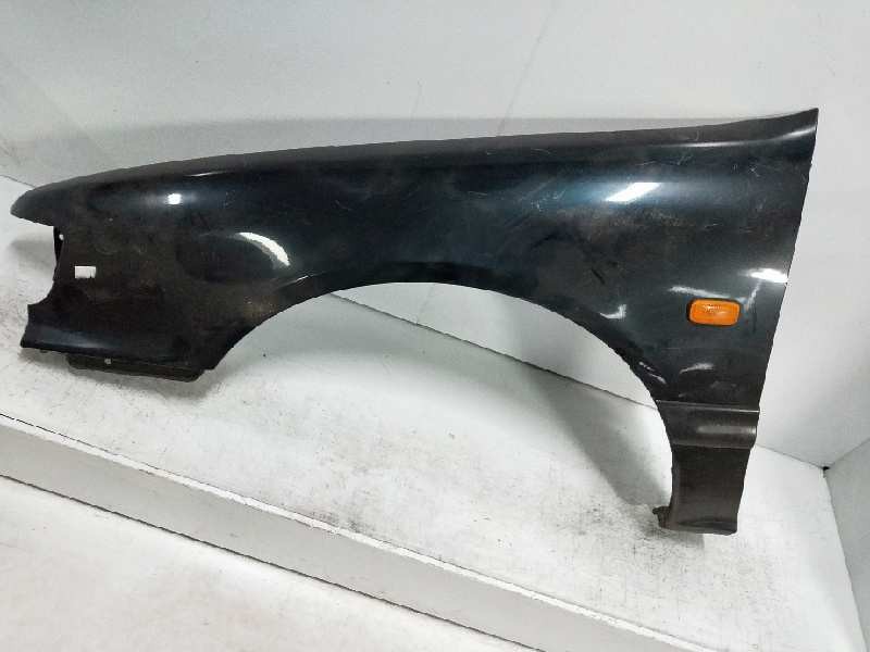 Recambio de aleta delantera izquierda para nissan maxima qx (a32) 2.0 v6 24v cat referencia OEM IAM   