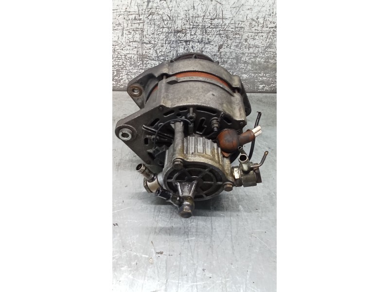 Recambio de alternador para nissan serena (c23) 2.3 d referencia OEM IAM 9120335002 INCORPORA DEPRESOR 90A 92