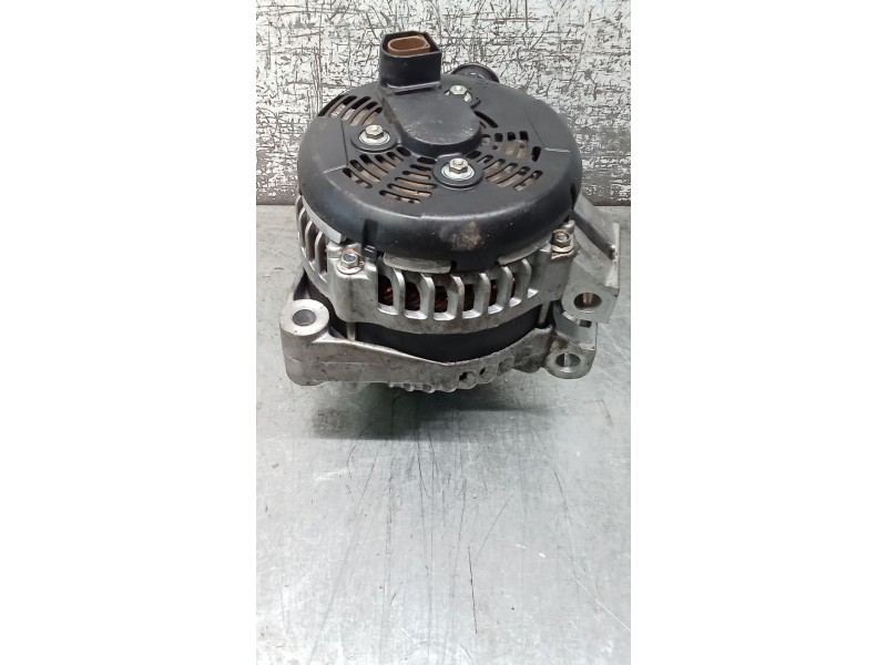 Recambio de alternador para jaguar xj luxury referencia OEM IAM 1042110041 FW9310300BC 09