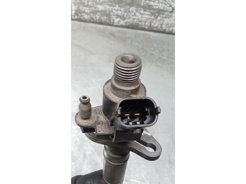 Recambio de inyector para jaguar xj luxury referencia OEM IAM 0445116013 9X2Q9K546DB BOSCH