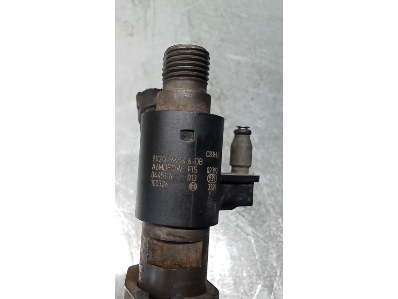 Recambio de inyector para jaguar xj luxury referencia OEM IAM 0445116013 9X2Q9K546DB BOSCH