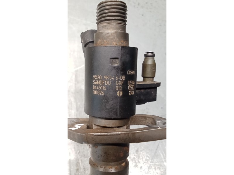 Recambio de inyector para jaguar xj luxury referencia OEM IAM 0445116013 9X2Q9K546DB BOSCH