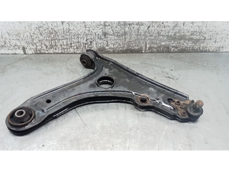 Recambio de brazo suspension inferior delantero derecho para seat ibiza ii (6k1) 1.6 i referencia OEM IAM   93