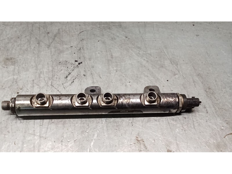 Recambio de rampa inyectora para jaguar xj luxury referencia OEM IAM 0445216048 CK5Q9D280BB 09