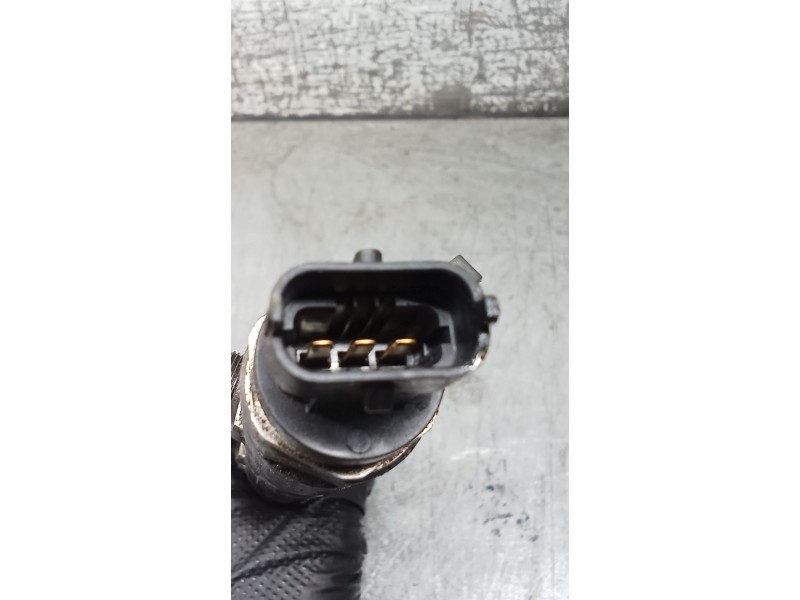 Recambio de rampa inyectora para jaguar xj luxury referencia OEM IAM 0445216048 CK5Q9D280BB 09