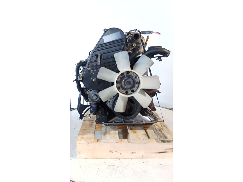 Recambio de motor completo para nissan serena (c23) 2.3 d referencia OEM IAM LD23C BOSCH MM14258C