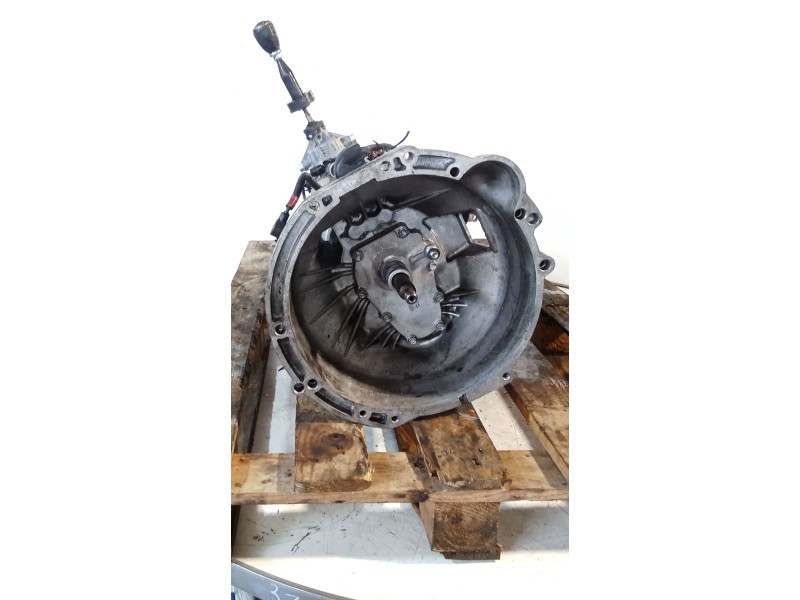 Recambio de caja cambios para kia sorento i (jc) 2.5 crdi referencia OEM IAM 7389875 5V 