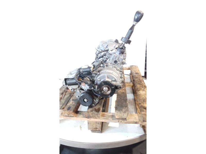 Recambio de caja cambios para kia sorento i (jc) 2.5 crdi referencia OEM IAM 7389875 5V 