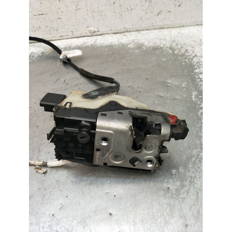 Recambio de motor cierre centralizado trasero derecho para citroën c4 ii (nc_) 1.6 hdi 110 referencia OEM IAM 9685352080 5P 2010