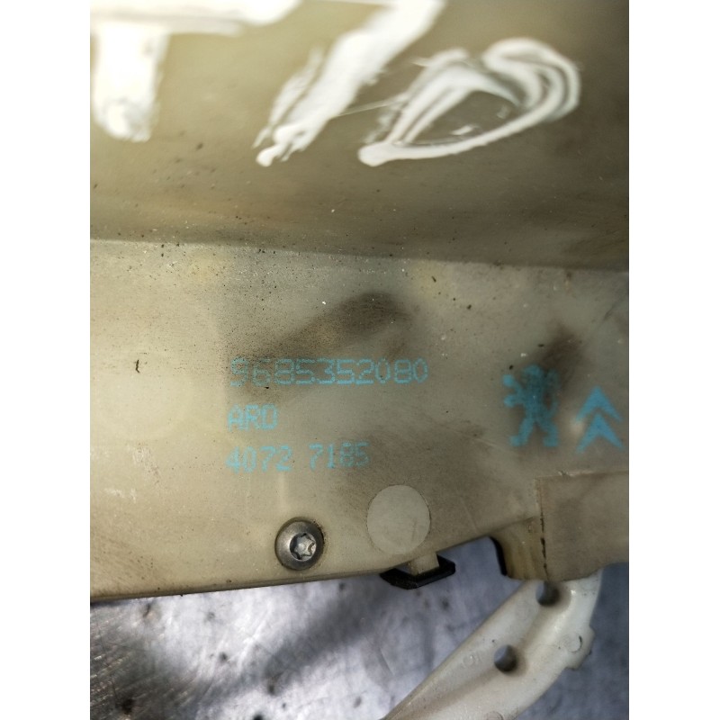 Recambio de motor cierre centralizado trasero derecho para citroën c4 ii (nc_) 1.6 hdi 110 referencia OEM IAM 9685352080 5P 2010