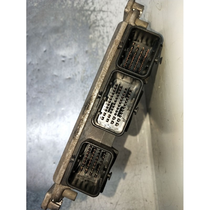 Recambio de centralita motor uce para peugeot 406 coupé (8c) 2.2 hdi referencia OEM IAM 0281011446 9652184380 EDC15C2 2000