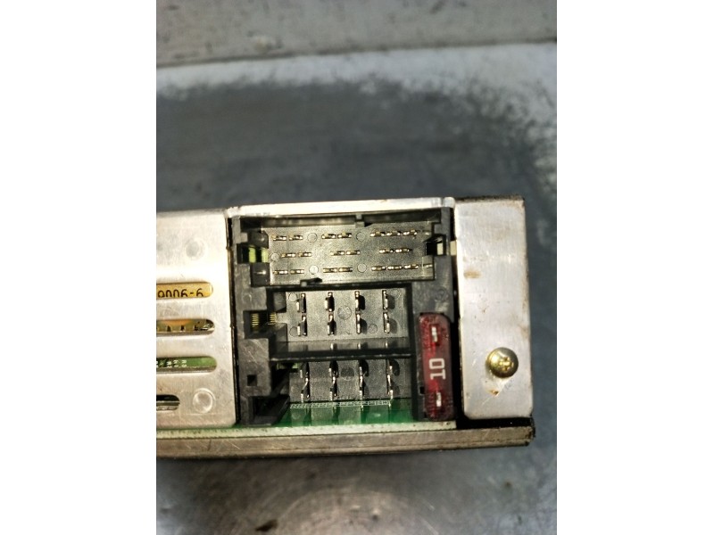 Recambio de sistema audio / radio cd para peugeot 406 coupé (8c) 2.2 hdi referencia OEM IAM 96552646 286948751 2000