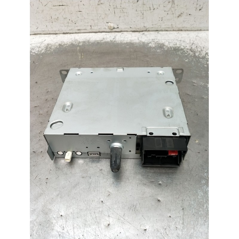 Recambio de sistema audio / radio cd para citroën c4 ii (nc_) 1.6 hdi 110 referencia OEM IAM 9666994780 0310054 2010