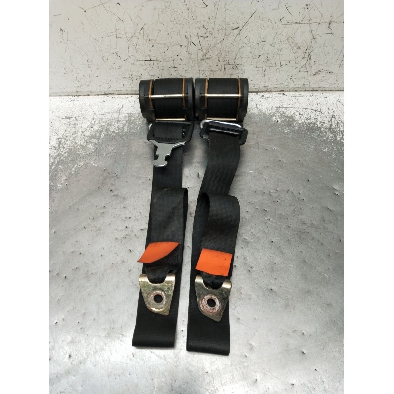 Recambio de juego cinturones trasero para mercedes-benz clase e (w123) berlina+coupe d 200 referencia OEM IAM  4P 1976