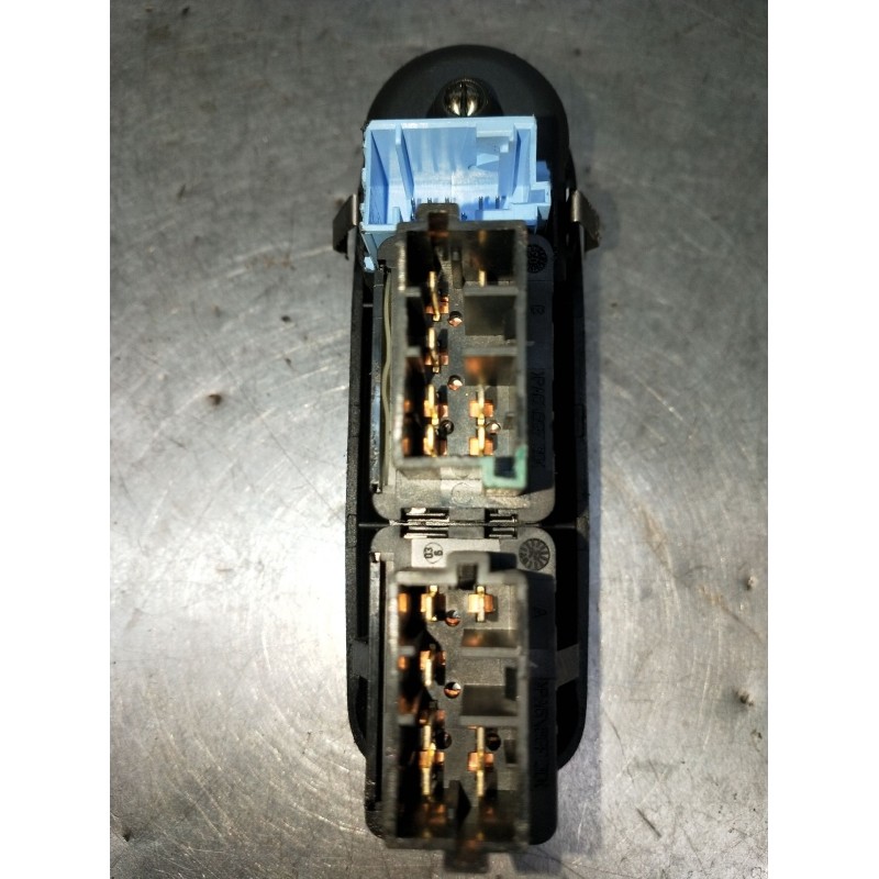 Recambio de mando elevalunas delantero izquierdo para peugeot 406 coupé (8c) 2.2 hdi referencia OEM IAM  2P 2000