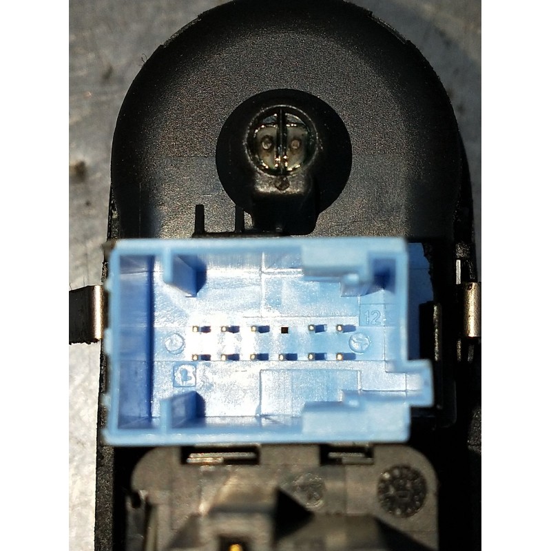 Recambio de mando elevalunas delantero izquierdo para peugeot 406 coupé (8c) 2.2 hdi referencia OEM IAM  2P 2000