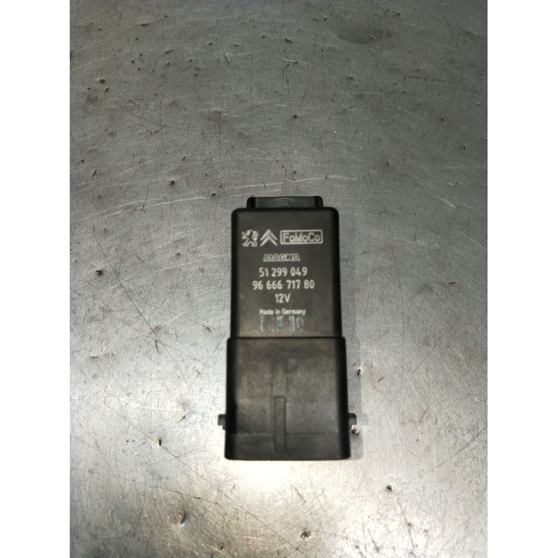 Recambio de caja precalentamiento para citroën c4 ii (nc_) 1.6 hdi 110 referencia OEM IAM 9666671780 51299049 2010