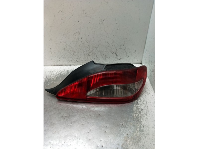 Recambio de piloto trasero derecho para peugeot 406 coupé (8c) 2.2 hdi referencia OEM IAM   2000