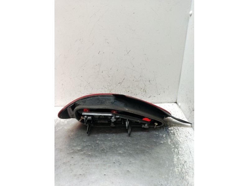 Recambio de piloto trasero derecho para peugeot 406 coupé (8c) 2.2 hdi referencia OEM IAM   2000