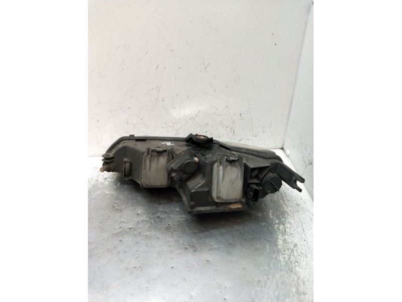Recambio de faro derecho para peugeot 406 coupé (8c) 2.2 hdi referencia OEM IAM   2000