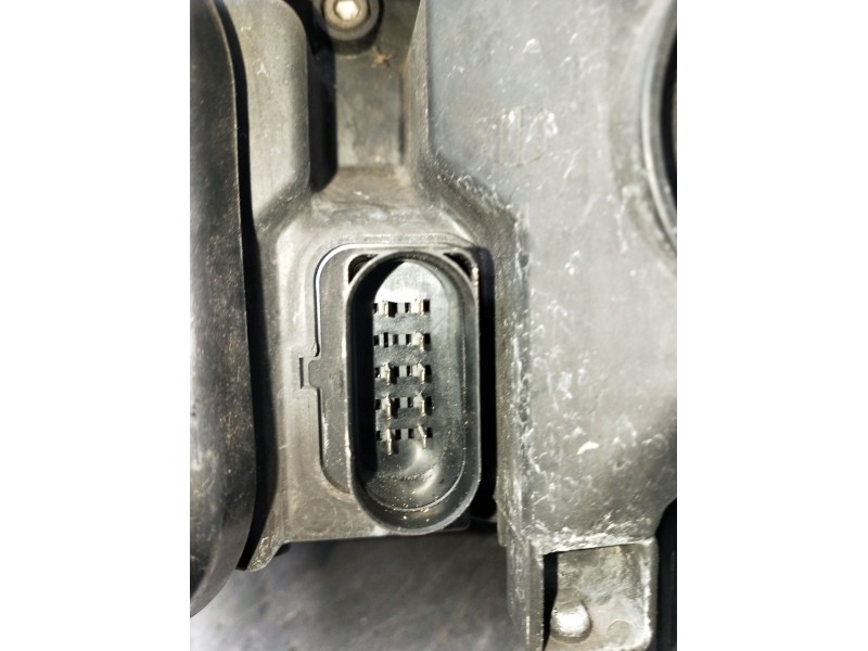 Recambio de faro derecho para audi a6 c6 (4f2) 2.0 tdi referencia OEM IAM   2004