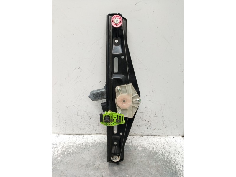 Recambio de elevalunas trasero derecho para bmw x1 (e84) sdrive 18 d referencia OEM IAM 299029807 5P 