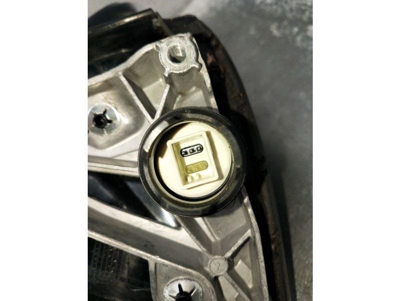 Recambio de retrovisor derecho para bmw x1 (e84) sdrive 18 d referencia OEM IAM  ELÉCTRICO 