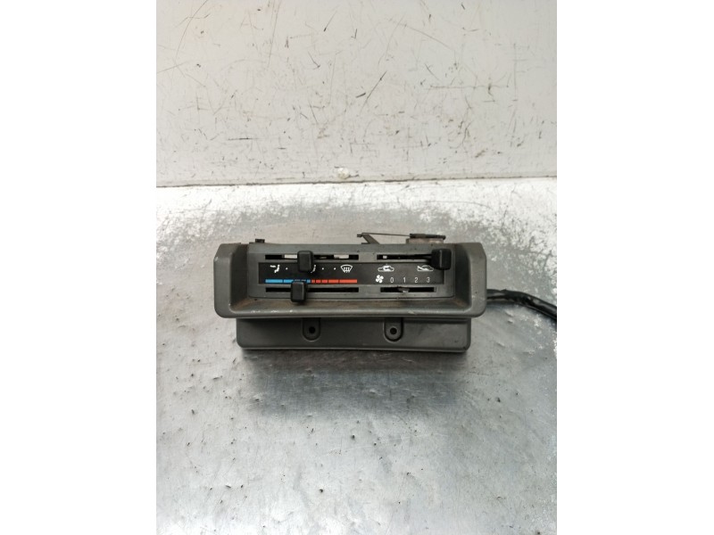 Recambio de mando calefaccion / aire acondicionado para nissan patrol iii/2 hardtop (k260) 2.8 td referencia OEM IAM   1987