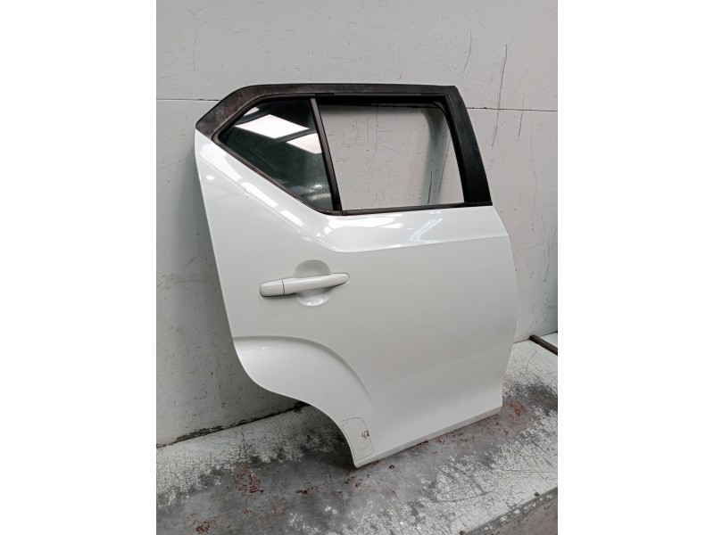 Recambio de puerta trasera derecha para suzuki ignis (/mf) gle referencia OEM IAM   