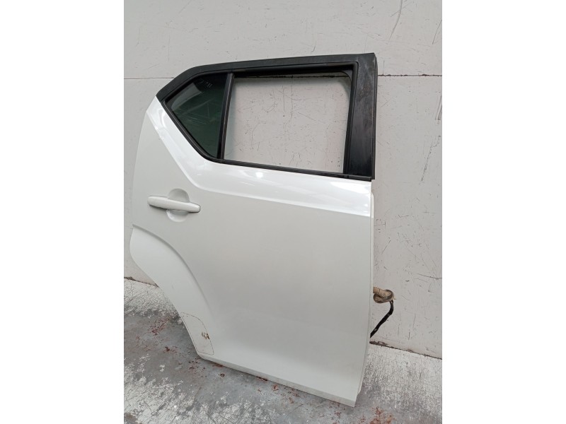 Recambio de puerta trasera derecha para suzuki ignis (/mf) gle referencia OEM IAM   
