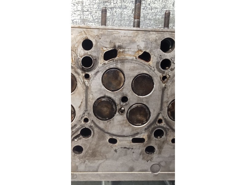 Recambio de culata para skoda rapid (nh3, nk3, nk6) 1.6 tdi referencia OEM IAM 03L103372A CAY 12