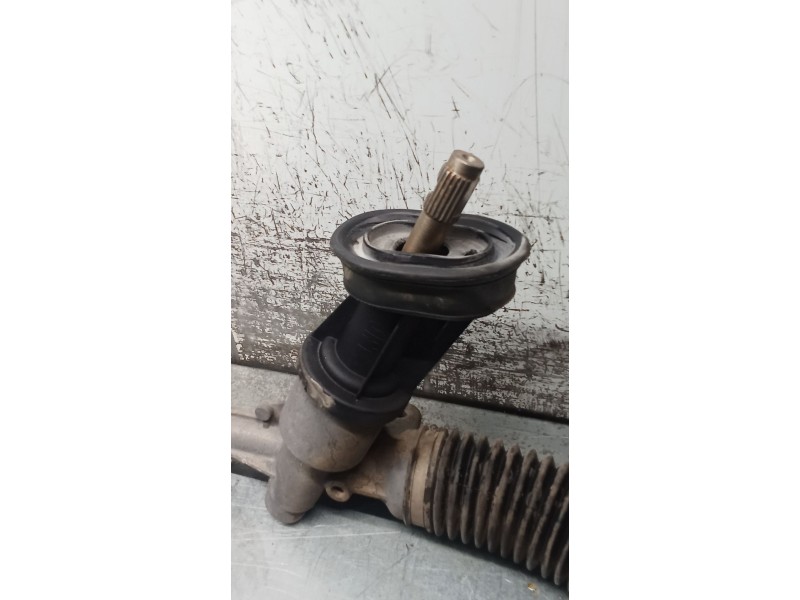 Recambio de cremallera direccion para skoda rapid (nh3, nk3, nk6) 1.6 tdi referencia OEM IAM 6C1423057J 6820000244 12