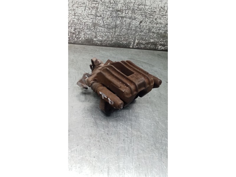 Recambio de pinza freno trasera derecha para skoda rapid (nh3, nk3, nk6) 1.6 tdi referencia OEM IAM  LUCAS 12