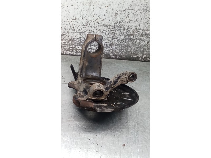 Recambio de mangueta delantera derecha para skoda rapid (nh3, nk3, nk6) 1.6 tdi referencia OEM IAM   12