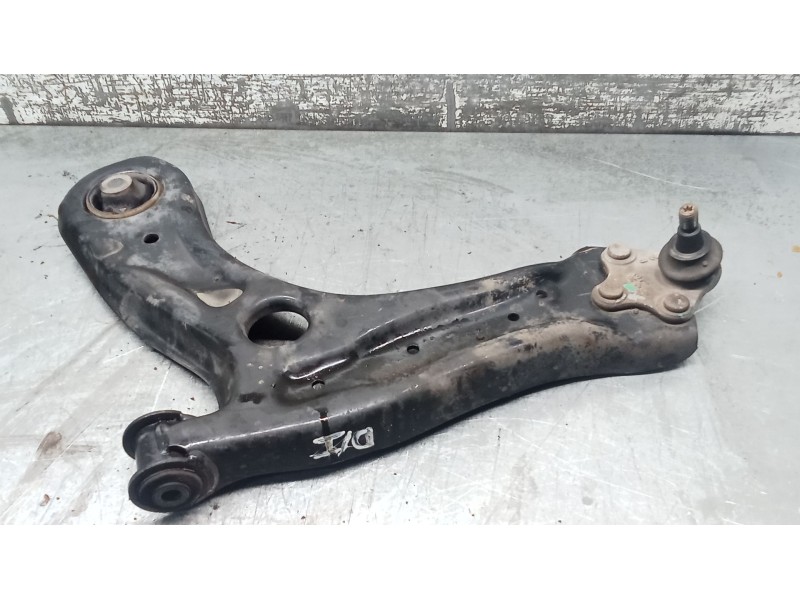 Recambio de brazo suspension inferior delantero izquierdo para skoda rapid (nh3, nk3, nk6) 1.6 tdi referencia OEM IAM 6R0407151F