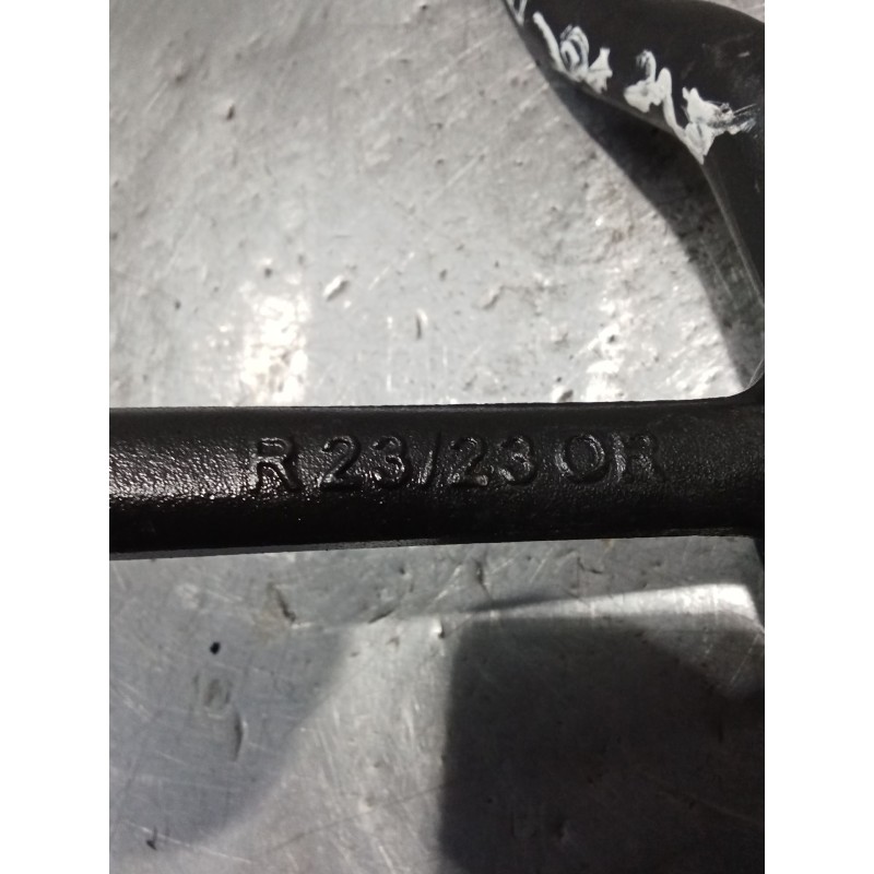 Recambio de brazo suspension superior delantero derecho para kia sorento i (jc) 2.5 crdi referencia OEM IAM   
