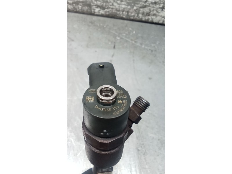 Recambio de inyector para fiat doblo cargo (263_) 1.3 d multijet referencia OEM IAM 0445110351  BOSCH