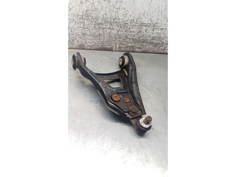 Recambio de brazo suspension inferior delantero derecho para renault clio ii (bb_, cb_) 1.2 16v (bb05, bb0w, bb11, bb27, bb2t, b