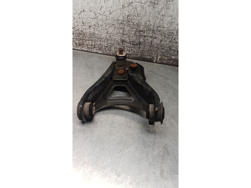Recambio de brazo suspension inferior delantero derecho para renault clio ii (bb_, cb_) 1.2 16v (bb05, bb0w, bb11, bb27, bb2t, b